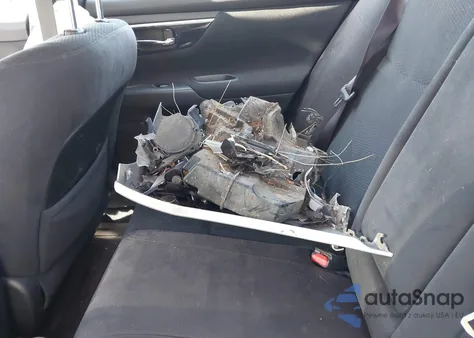 2014 Nissan Altima 2.5/2.5 S/2.5 Sl/2.5 Sv из США, поврежденный, VIN 1N4AL3AP2EN349797